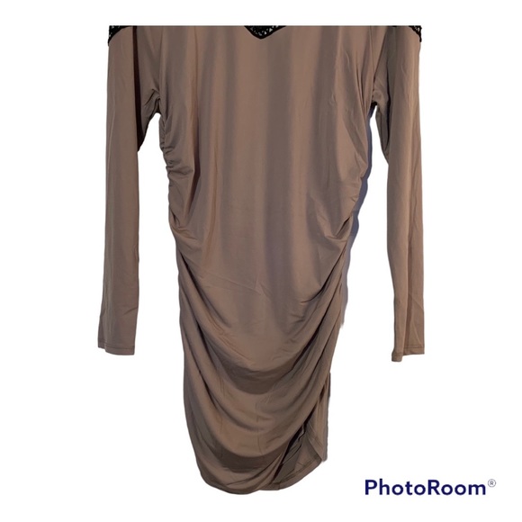 VENUS Bodycon Long Sleeved Dress - Size L - NWOT - Picture 3 of 8